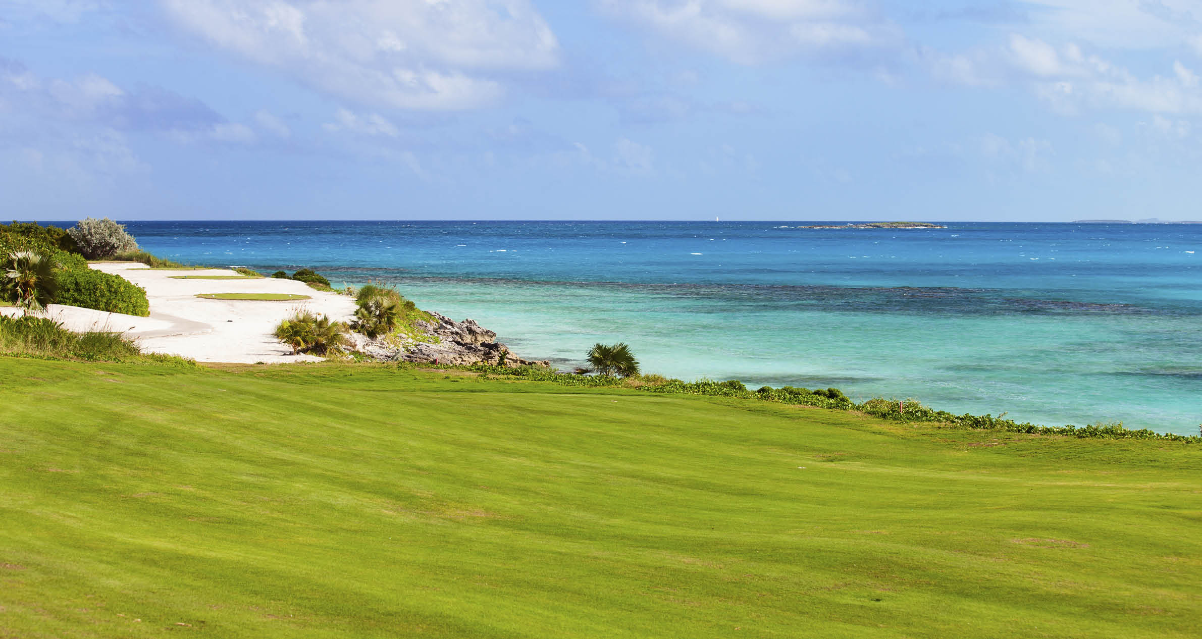 Stunning view of a coastal golf course