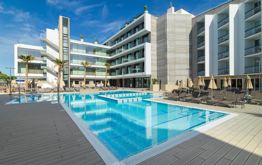Copyright uses for H10 Hotels for sales and marketing promotions only 