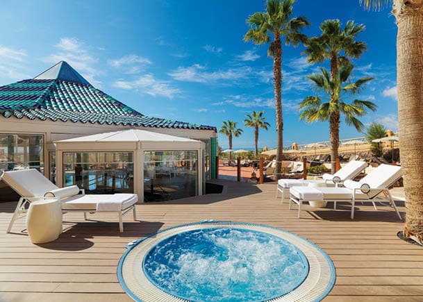 Jacuzzi exterior - H10 Playa Esmeralda