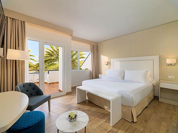 All copyrights reserved  Copyright uses for H10 Hotels for sales and marketing promotions 