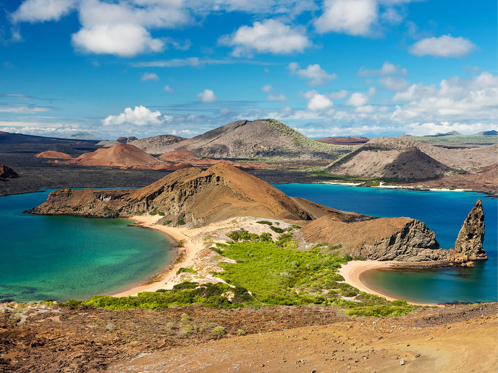 Ecuador  Galapagos Islands  View of two beaches of Bartolome Island in Galapagos Islands National park  Pinnacle Rock  Famous travel destination of Galapagos Islands 