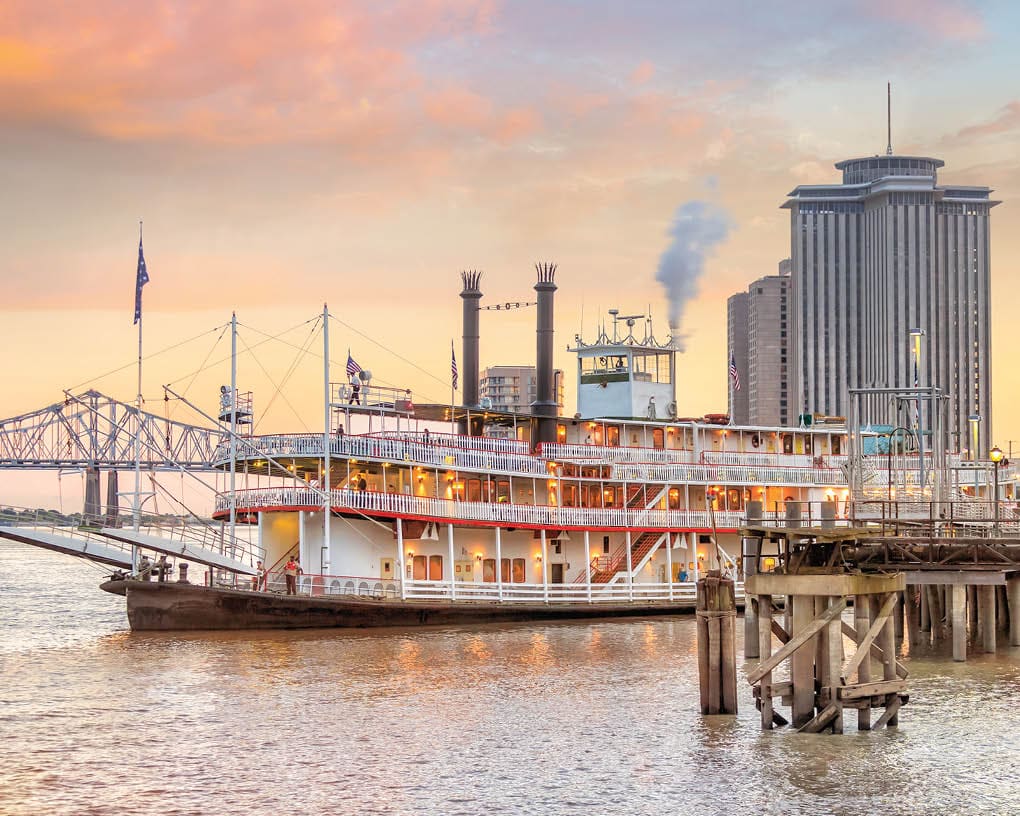 New Orleans paddle steamer in Mississippi river in New Orleans,  Louisiana