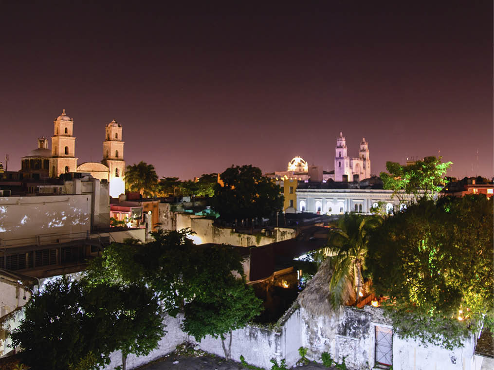 Night scene of Mérida Yucatan, Mexico  High point of view