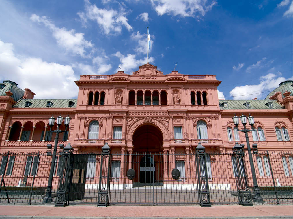 The Pink House, Buenos Aires, Argentina Shutterstock_26426074